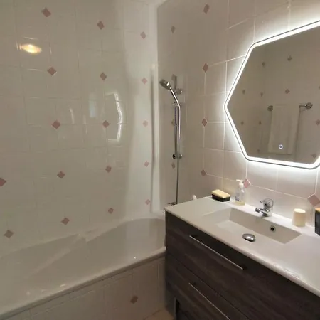 Belle Villa Avec Piscine *