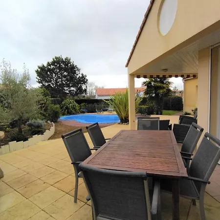 Belle Villa Avec Piscine 펜션 Les Sables-dʼOlonne